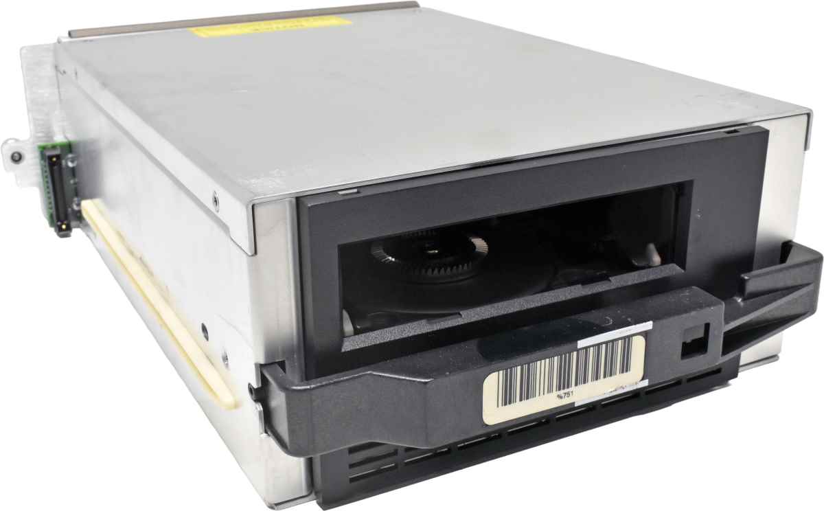 Quantum 8-00405-01 DRV ASM IBM LTO-3 UDS3 FC 4G Tape Drive Quantum 8-00405-01 DRV ASM IBM LTO-3 UDS3 FC 4G Tape Drive Scalar i500 i2000