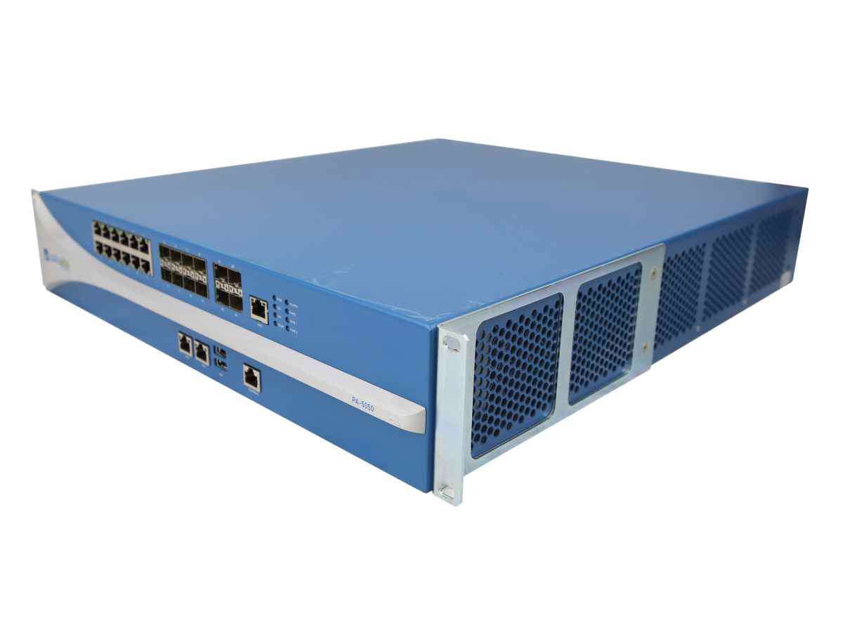 Palo Alto Firewall PA-5050 750-000078-00L 12-Port GE 8x SFP 4x 10G SFP+ 2x SSD 2x Mini GBIC