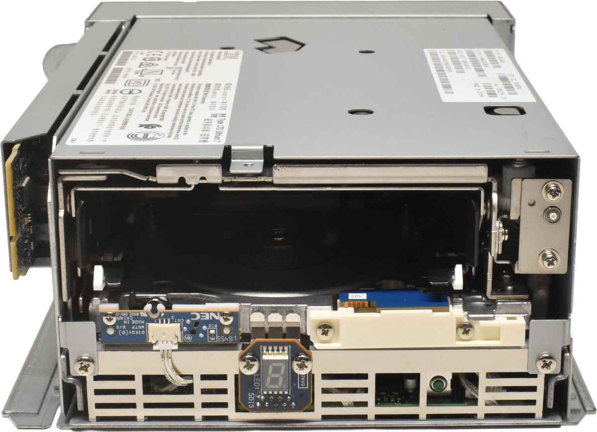 IBM LTO Ultrium 7 LTO-7 FH FC 6 / 15 TB SAS 8G Tape Drive 00VJ493 Quantum i6