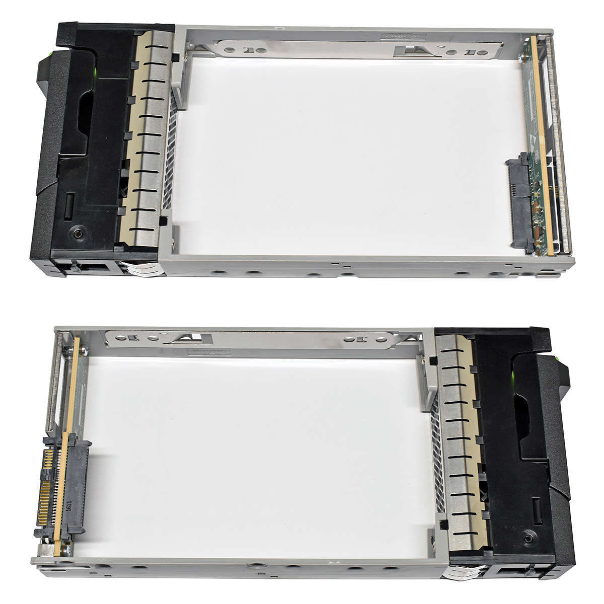 Fujitsu-HDD-Rahmen-3-5-für-DX-S3-S4-CA32562-Y052-C-005.jpg Fujitsu HDD Rahmen 3.5" für DX S3 / S4 CA32562-Y052 / CA32562-Y052